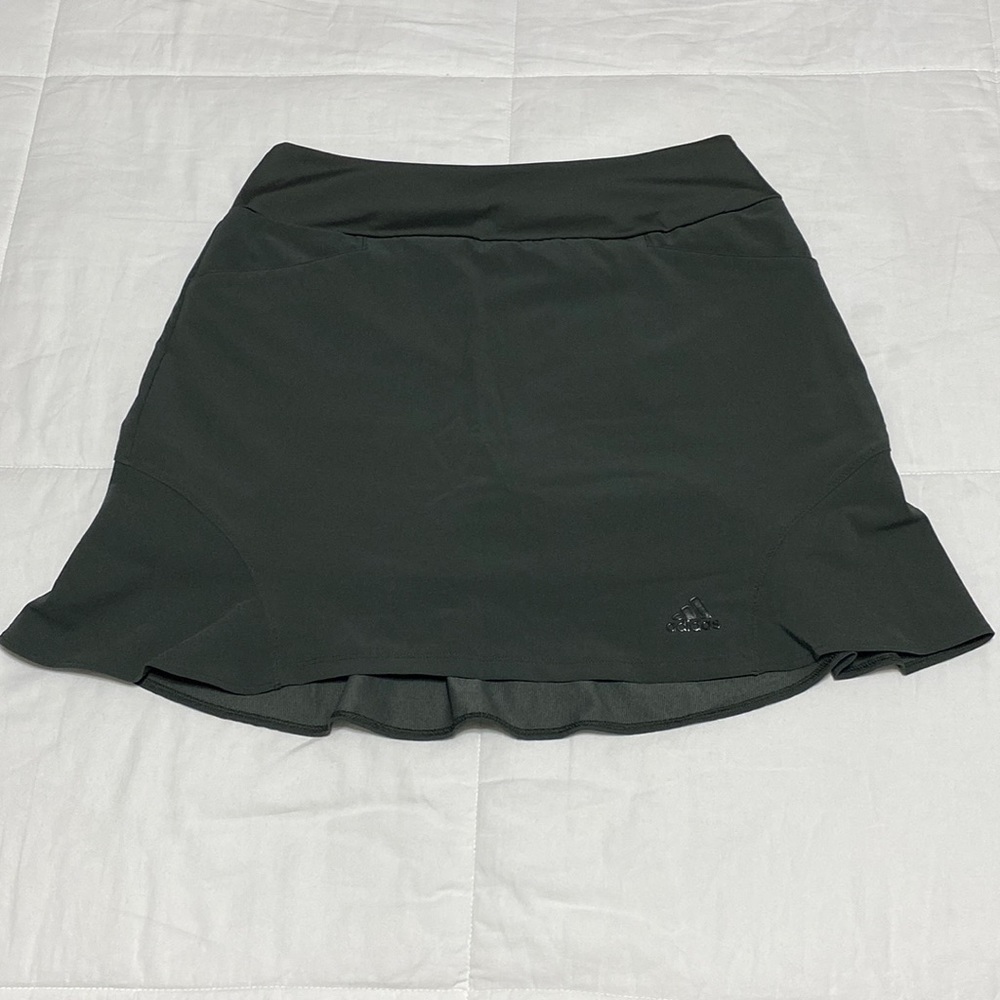 Adidas Advantage Women’s Tennis/Golf Skort Size Small